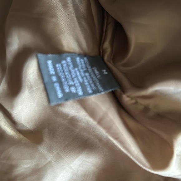 NWT BACCINNI Faux Leather Gold  Metallic Studded Collar Line - Picture 9 of 9